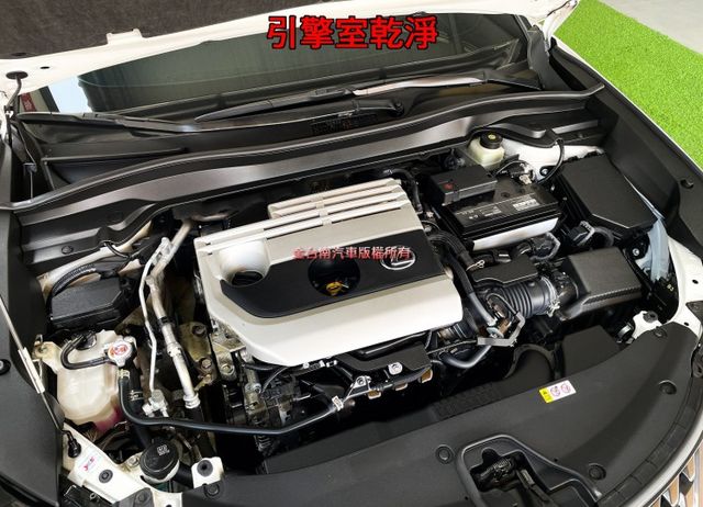 UX200／僅跑【五萬】【原廠保養】盲點／ACC／車道偏移【18吋鋁圈】 CARPLAY／免鑰匙系統／雙電動椅【認證車】  第19張相片