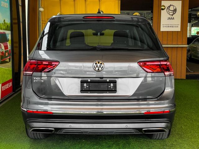 【七人座】【ELEGANCE】21年式／21年領牌／20年11月出廠【ALLSPACE／小改新款】僅跑【六萬】【原鈑件】  第4張相片