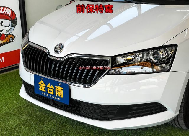 【1.0T】20年式／19年11月出廠／僅跑【八萬】【黑車頂】盲點／ACC／後方車流警示／CARPLAY／恆溫【認證車】  第5張相片