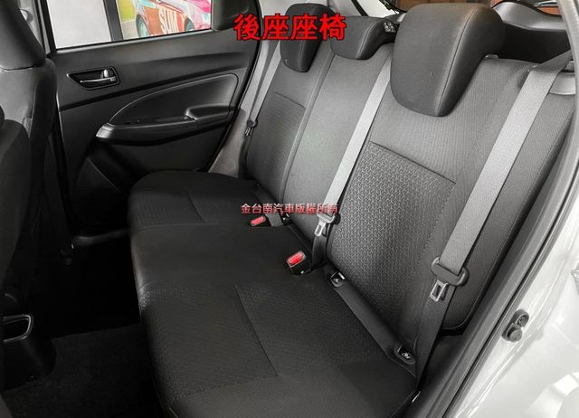 【GLX】​1.2輕油電／里程擔保【原鈑件】ACC／盲點／車道偏移／煞停輔助／快撥／恆溫空調／CARPLAY／LED頭燈  第11張相片