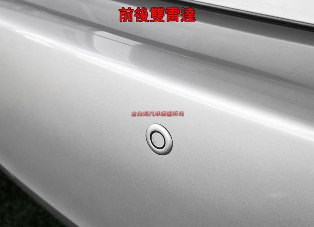 IS250／少跑里程擔保【黑內裝】【全車原鈑件】【天窗】雙記憶座椅／雙冷熱電動椅／定速／換檔撥片／免鑰匙系統／雙區恆溫  第6張相片