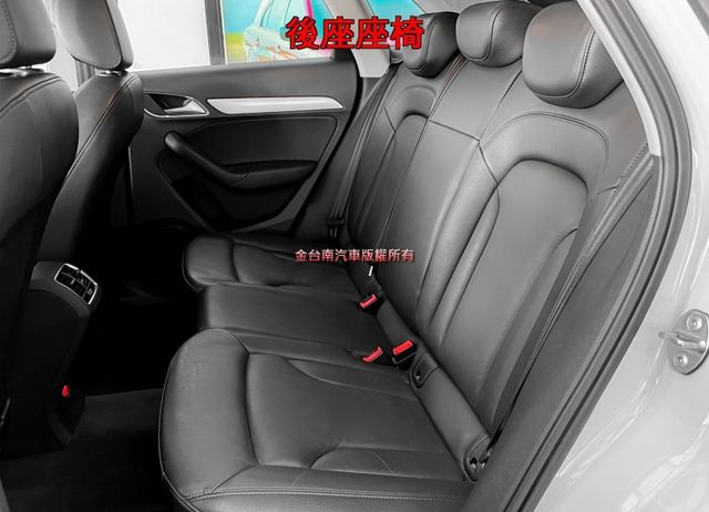 16年式／16年領牌／15年12月出廠／里程擔保【全車原鈑件】換檔撥片／雙電動椅／藍牙／倒車顯影／雙區恆溫  第9張相片