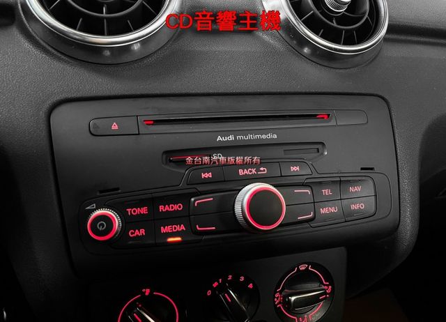【五門／1.4渦輪增壓】里程擔保【全車原鈑件】快撥／循跡防滑／倒車雷達／HID頭燈／光感應頭燈【全車保養確實／內外漂亮】  第14張相片