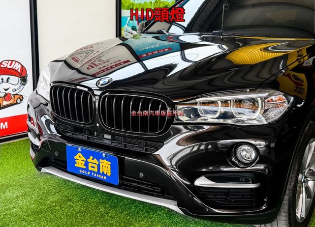 總代理【XDRIVE35I】里程擔保【原鈑件】天窗／抬頭顯示／電動尾門／定速／記憶座椅／雙電動椅／導航／環景／雙區恆溫  第4張相片