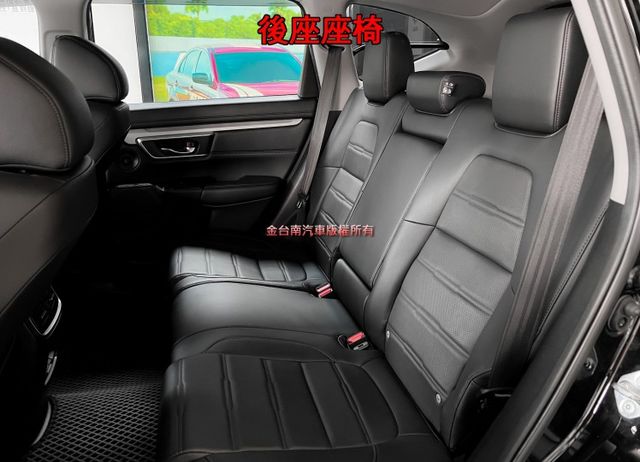 【VTI-S】僅跑【五萬】ACC／車道偏移／主動煞停／快撥／CARPLAY／導航／免鑰匙系統／雙區恆溫【已認證完畢】  第10張相片
