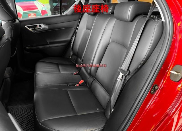 【17年式】僅跑【七萬】里程擔保／定速巡航／記憶座椅／雙電熱椅／倒車顯影／藍牙系統／雙區恆溫空調／免鑰匙系統【認證車】  第10張相片