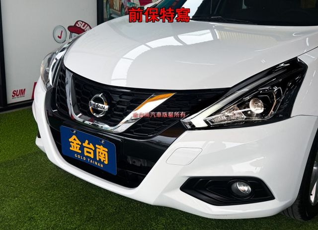 五門／僅跑【六萬】里程擔保【全車原鈑件】多媒體觸控螢幕／倒車顯影／藍牙／循跡防滑／CARPLAY／胎壓偵測  第5張相片
