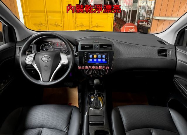 五門／僅跑【六萬】里程擔保【全車原鈑件】多媒體觸控螢幕／倒車顯影／藍牙／循跡防滑／CARPLAY／胎壓偵測  第9張相片