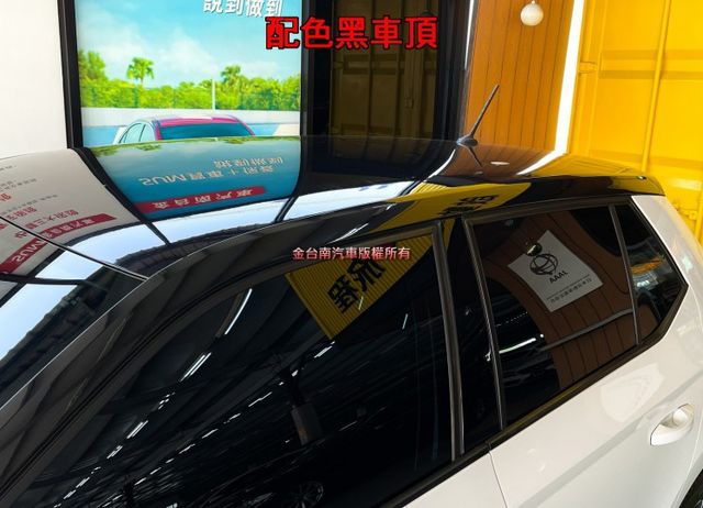 【1.0T】20年式／19年11月出廠／僅跑【八萬】【黑車頂】盲點／ACC／後方車流警示／CARPLAY／恆溫【認證車】  第6張相片