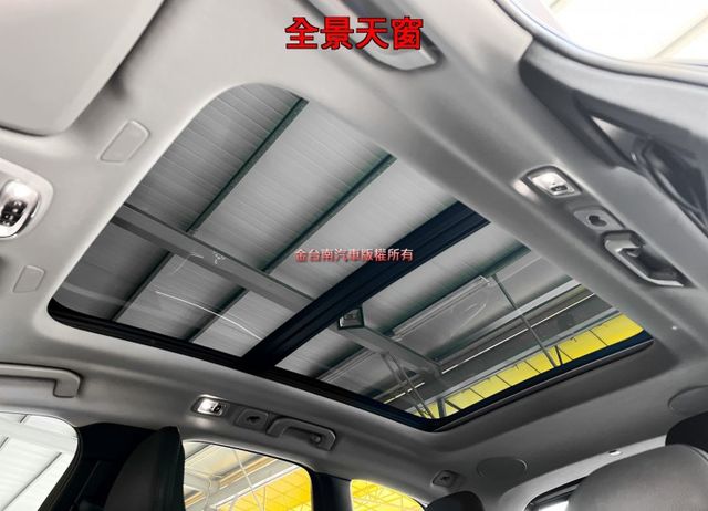21年式【小改款】里程擔保／全景天窗／ACC／抬頭顯示／盲點／車道偏移輔助／HK音響／雙區恆溫／電尾門／環景【認證車】  第7張相片