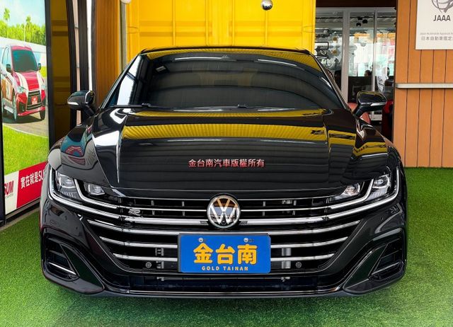 【330TSI R-LINE】新車186萬／僅跑【一萬】【原廠保固中】【原鈑件】【天窗】【R-Line套件】ACC／環景  第2張相片