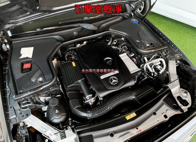 【總代理】里程擔保／車道偏移輔助／雙記憶座椅／定速／換檔撥片／導航／倒車顯影／藍牙／多彩氣氛燈／LED頭尾燈【認證車】  第20張相片