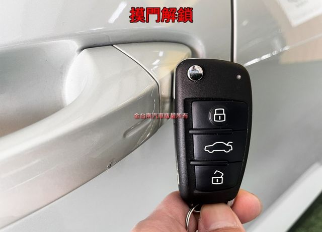 【SB 35TFSI】【原鈑件】里程擔保／ACC／盲點／環景／車道偏移／CARPLAY／電尾門／全數位化儀表／雙電動椅  第6張相片