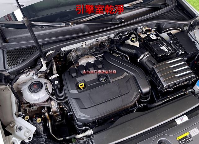 【SB 35TFSI】【原鈑件】里程擔保／ACC／盲點／環景／車道偏移／CARPLAY／電尾門／全數位化儀表／雙電動椅  第20張相片