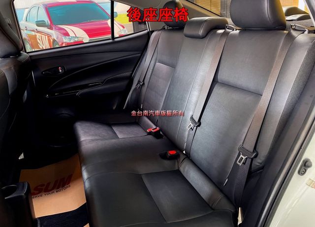 【全車原鈑件】原廠保養／里程擔保／原廠鋁圈／LED日行燈／電動收折／自動感應頭燈／藍牙音樂／TCS／胎壓偵測  第11張相片