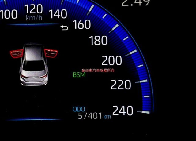 【HYBRID】僅跑【五萬】里程擔保【盲點】【免鑰匙系統】ACC／數位儀表／車道偏移／多視角倒車顯影／恆溫空調【認證車】  第2張相片