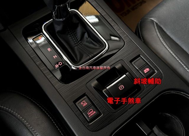 【I-S EYESIGHT】僅跑【七萬】天窗／盲點／ACC／快撥／煞停輔助／車道偏移／電動尾門／記憶座椅／CARPLAY  第16張相片