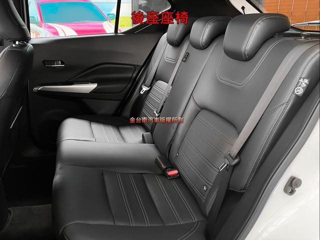 【智行旗艦版】僅跑【六萬】【全車原鈑件】【原廠保養】定速／環景／抬頭顯示／CARPLAY／IKEY／恆溫空調  第11張相片