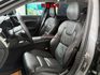 【T6 AWD 旗艦款】【新車299萬】僅跑【八萬】【原鈑件】【全景天窗】【抬頭顯示】【B&W音響】【環景】雙加熱通風椅  第10張縮圖