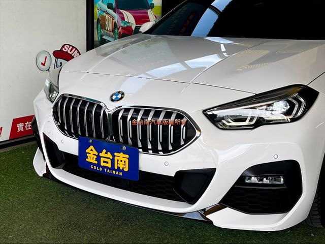 218I【Ｍ－SPORT】【新車181萬】僅跑【六萬】【M版套件】ACC／麂皮座椅／全數位虛擬座艙／盲點【已認證完畢】  第5張相片