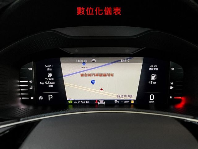 僅跑【四萬】里程擔保【全車原鈑件】【原廠保養】ACC／車道維持／盲點／CARPLAY／環景／導航／車內氛圍燈／免鑰匙系統  第12張相片