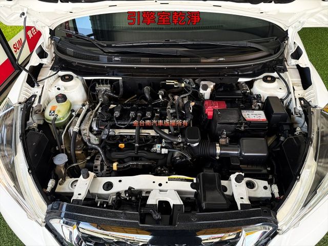 僅跑【六萬】里程擔保／CARPLAY／藍牙／音響快控／光感應頭燈／倒車雷達／循跡防滑／鋁圈／ISOFIX【保養確實】  第19張相片