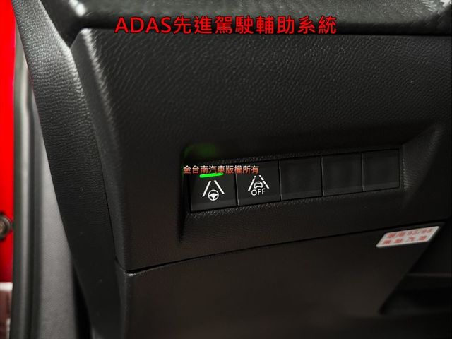 【GT PACK】僅跑【五萬】里程擔保【原鈑件】【原廠保養】【黑車頂】【18吋鋁圈】【雙加熱椅】【盲點】麂皮皮革跑車座椅  第17張相片