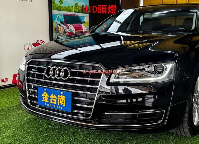 50TDI QUATTRO【全車原鈑件】【菱格紋內裝】BOSE音響／天窗／電動尾門／車道偏離／快撥／四區恆溫／18吋鋁圈  第5張相片