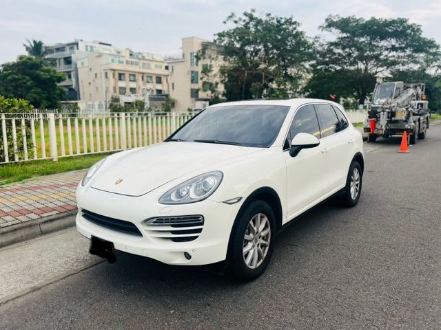 一手車庫車 保證 實跑五萬 全台最美  第1張相片