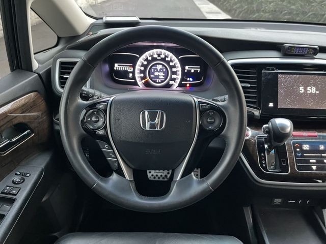 女用一手車 新車至今原廠保養 原鈑件里程保證 內裝超級漂亮  第11張相片