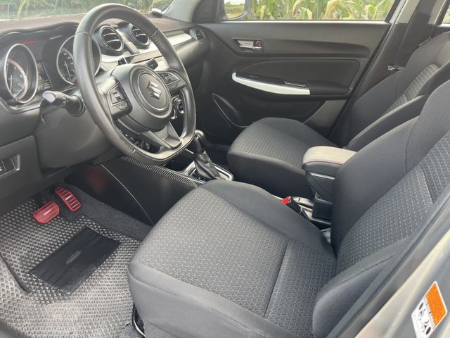 SWIFT  第10張相片