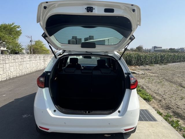 新車原廠保固中  第17張相片
