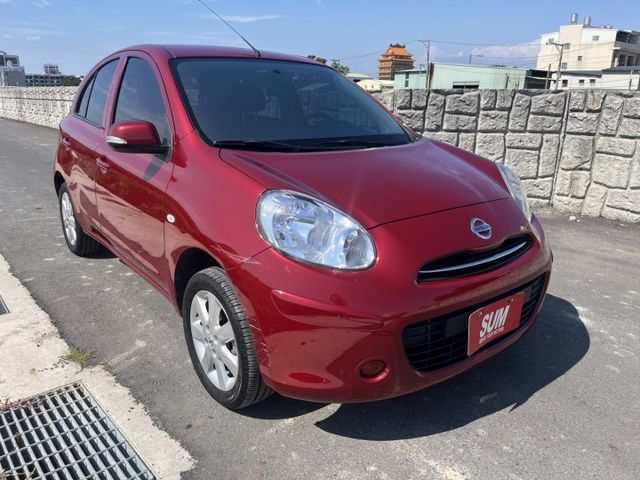 實跑58000km 車況極佳 難得一見的優質代步車  第2張相片