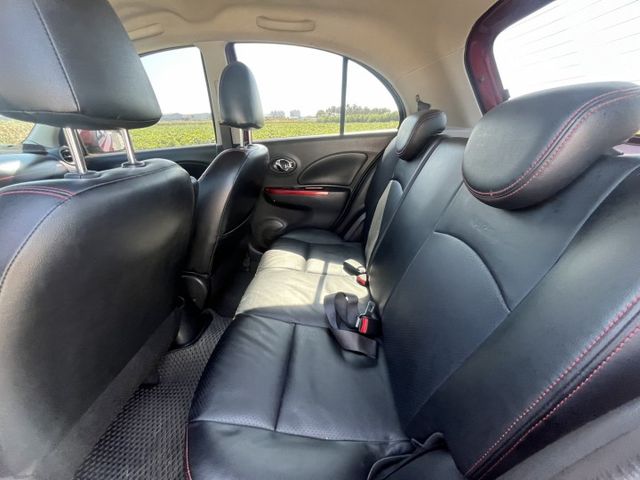 實跑58000km 車況極佳 難得一見的優質代步車  第10張相片