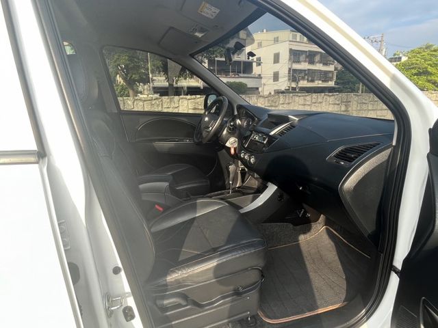 後座空調 里程保證 最實用的客貨兩用車 認證+保固 讓您買得安心 開得放心  第9張相片