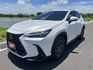 豪華版  雙電動椅 電動尾門 360度環景 內裝超級美跟新車一樣  第1張縮圖