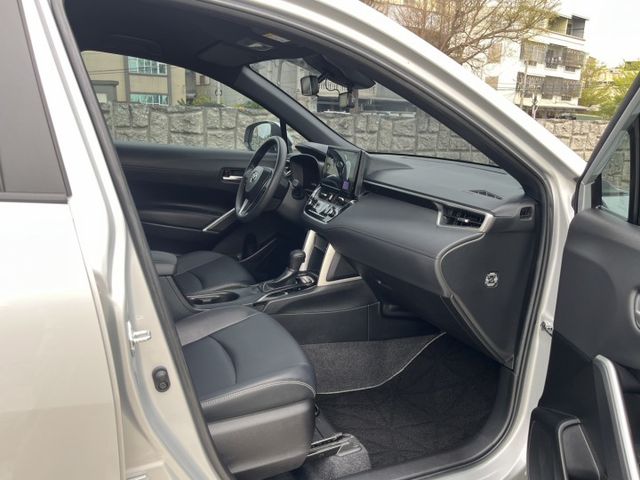 COROLLA CROSS  第8張相片