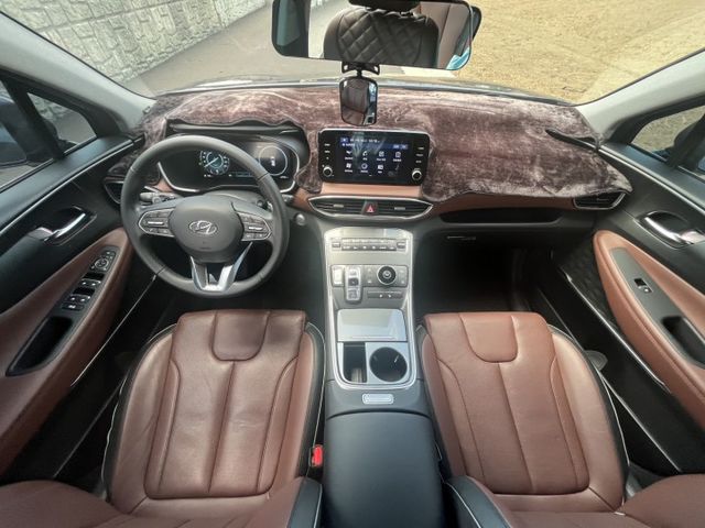 七人座 1.6油電 C款新車177.9有ACC.車道偏離.環景.盲點.雙前電動椅.電尾門....女用一手車 原版件+保固  第7張相片