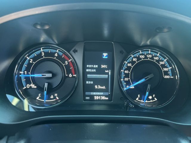 超級美的皮卡 全車原件無改裝 乾淨如新 無走工地無朔溪 底盤超乾淨漂亮  第13張相片