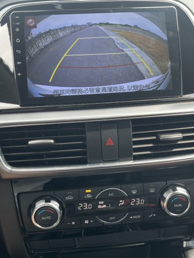 全網最低里程 CP值破表的休旅車  I KEY 定速 盲點 倒車顯影 電動椅等配備滿滿  原廠引擎終身保固 安全又安心  第16張相片