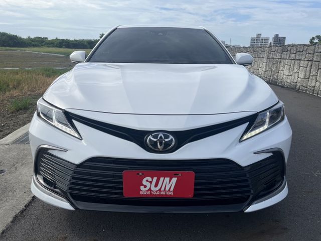 八代小改款~豪華版  ACC 定速 恆溫 車道偏移 循跡防滑 舒適又安全的大氣房車最佳選擇~  第3張相片