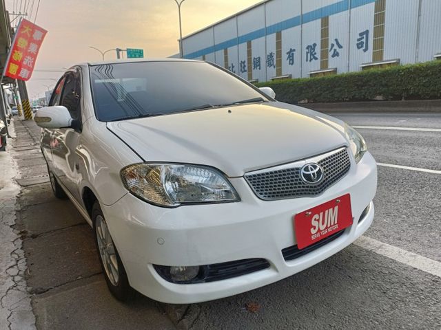 Toyota Vios最省油妥善率高CP值高小型車，最優質的代步車  第3張相片