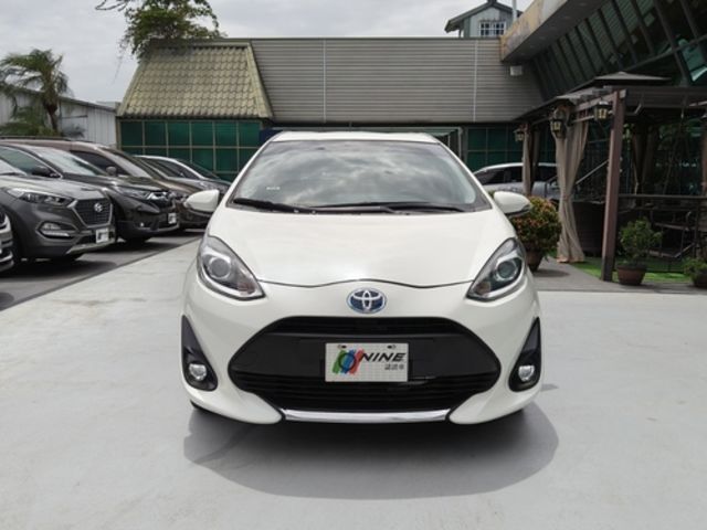 TOYOTA豐田 PRIUS C  第3張相片