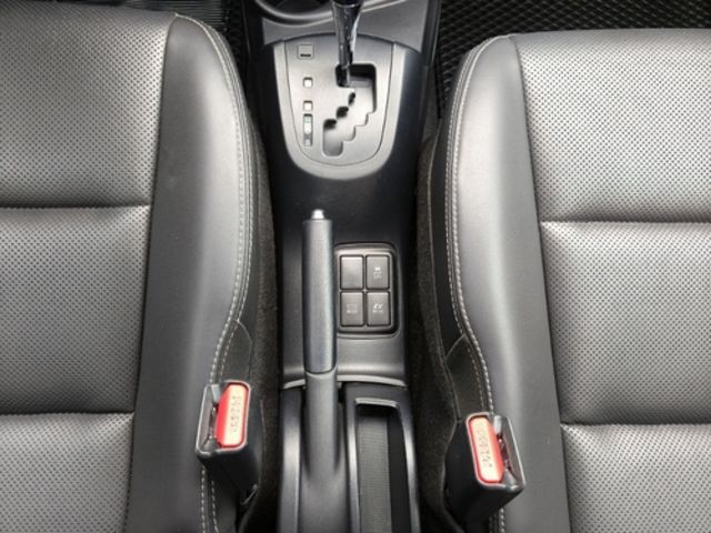 TOYOTA豐田 PRIUS C  第10張相片