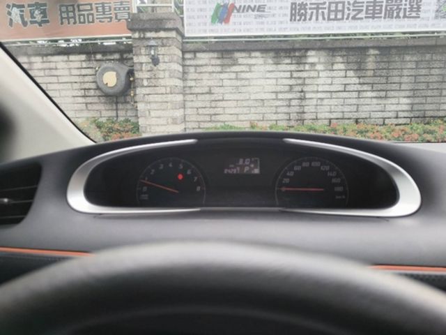 TOYOTA豐田 SIENTA  第9張相片