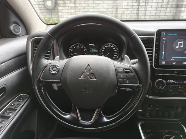 MITSUBISHI三菱 OUTLANDER  第10張相片