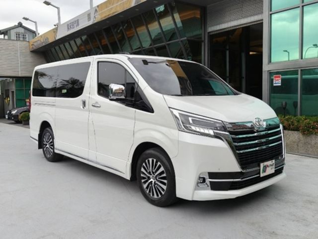 TOYOTA豐田 GRANVIA  第16張相片