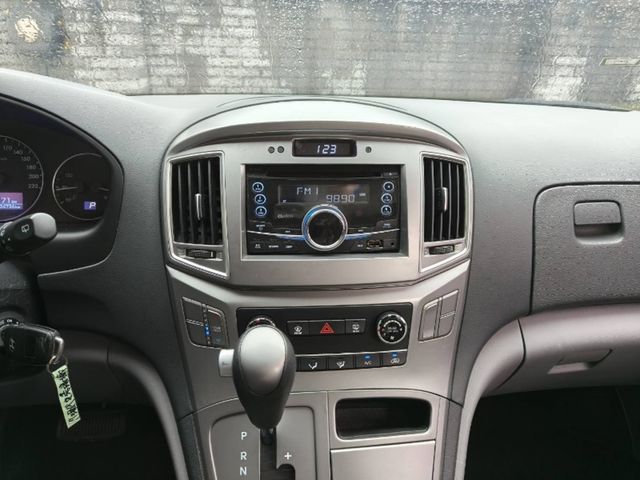 HYUNDAI現代 GRAND STAREX  第11張相片