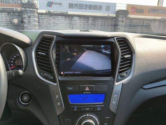 HYUNDAI現代 SANTA FE  第7張相片