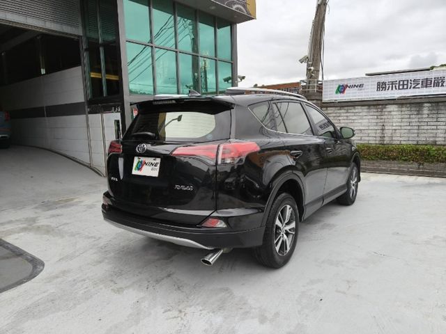 TOYOTA豐田 RAV4  第2張相片